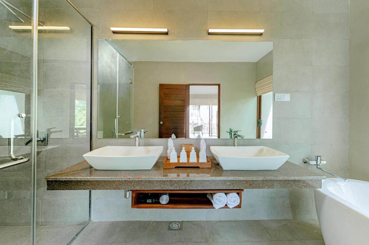 קנדי Celestial Hills - Villas & Suites By The Clarks מראה חיצוני תמונה
